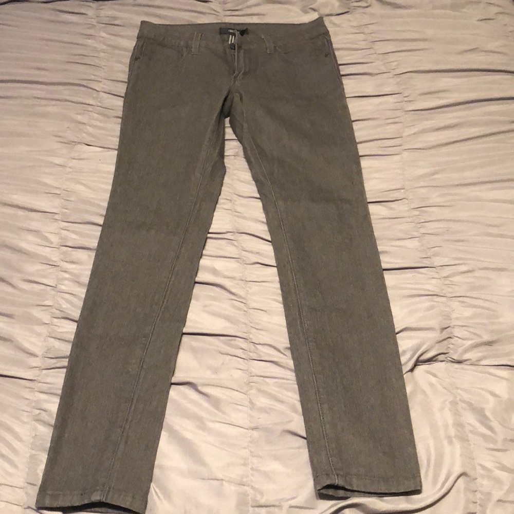 Forever 21 Mid rise skinny dress jeans